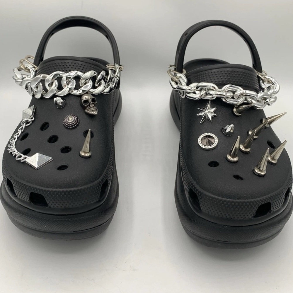 Crocs Bay Studded Goth Cyberpunk Platform Clog Black, Size US Wo’s 8, Men’s 6.5 - Picture 4 of 9